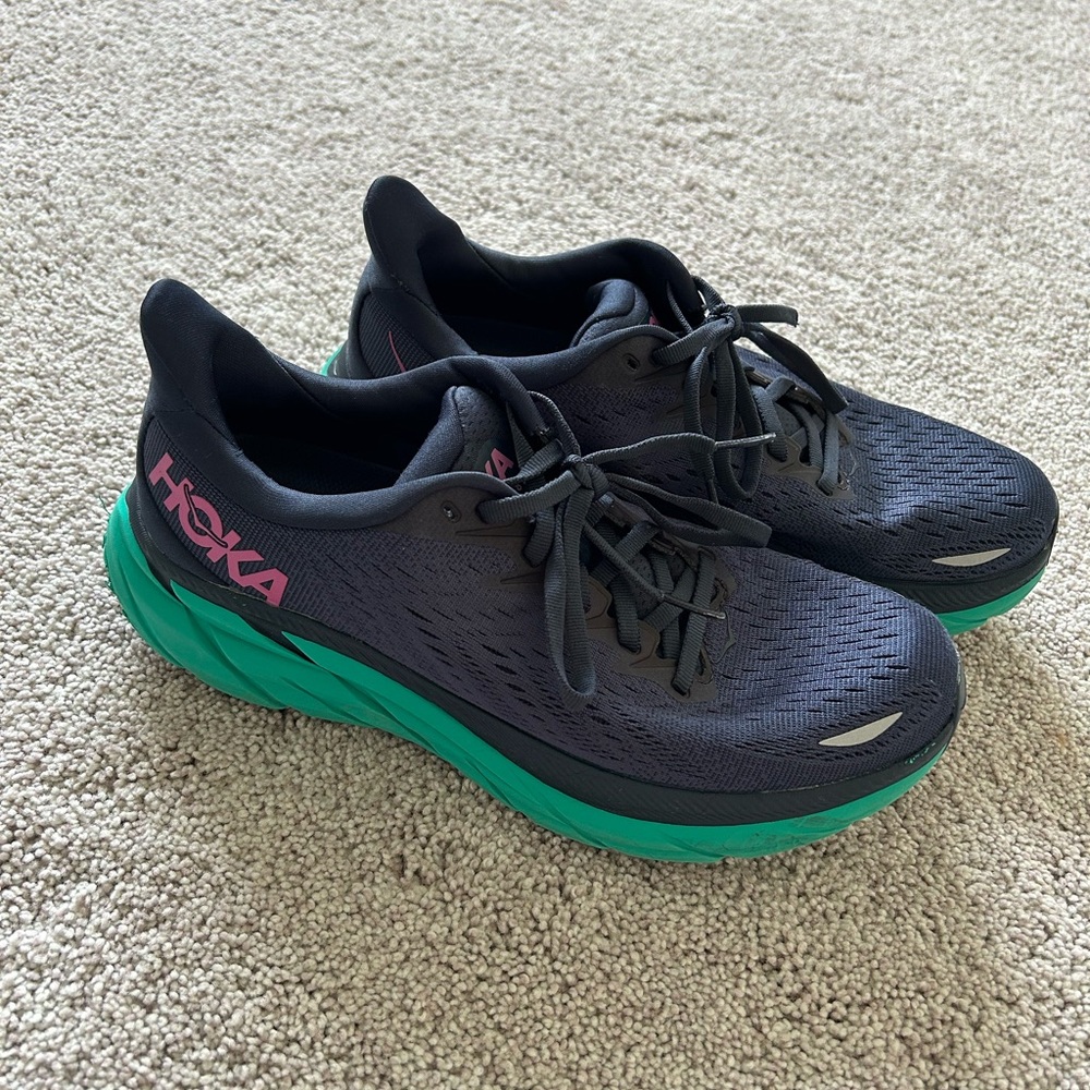 Hoka Women's Sneakers - Clifton
